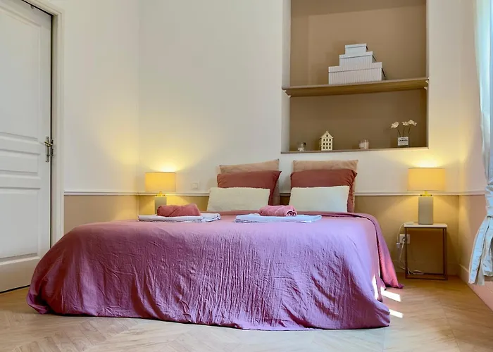 Puddington Abbey By Art&suites Elegant Xviiie 80m Privatif Centre Calme Et Douceur De Vivre ناربون